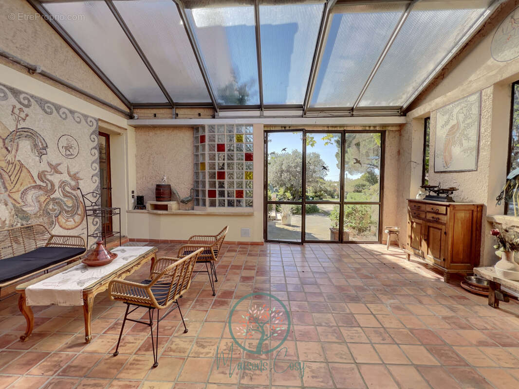 Maison à SAUSSET-LES-PINS