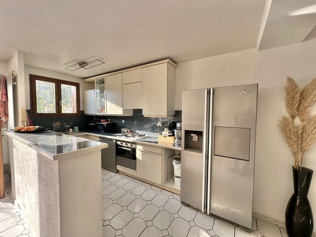 Maison à GOURNAY-SUR-MARNE