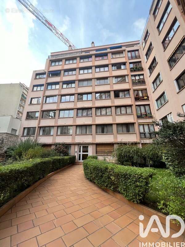 Photo 8 - Appartement à PARIS-20E