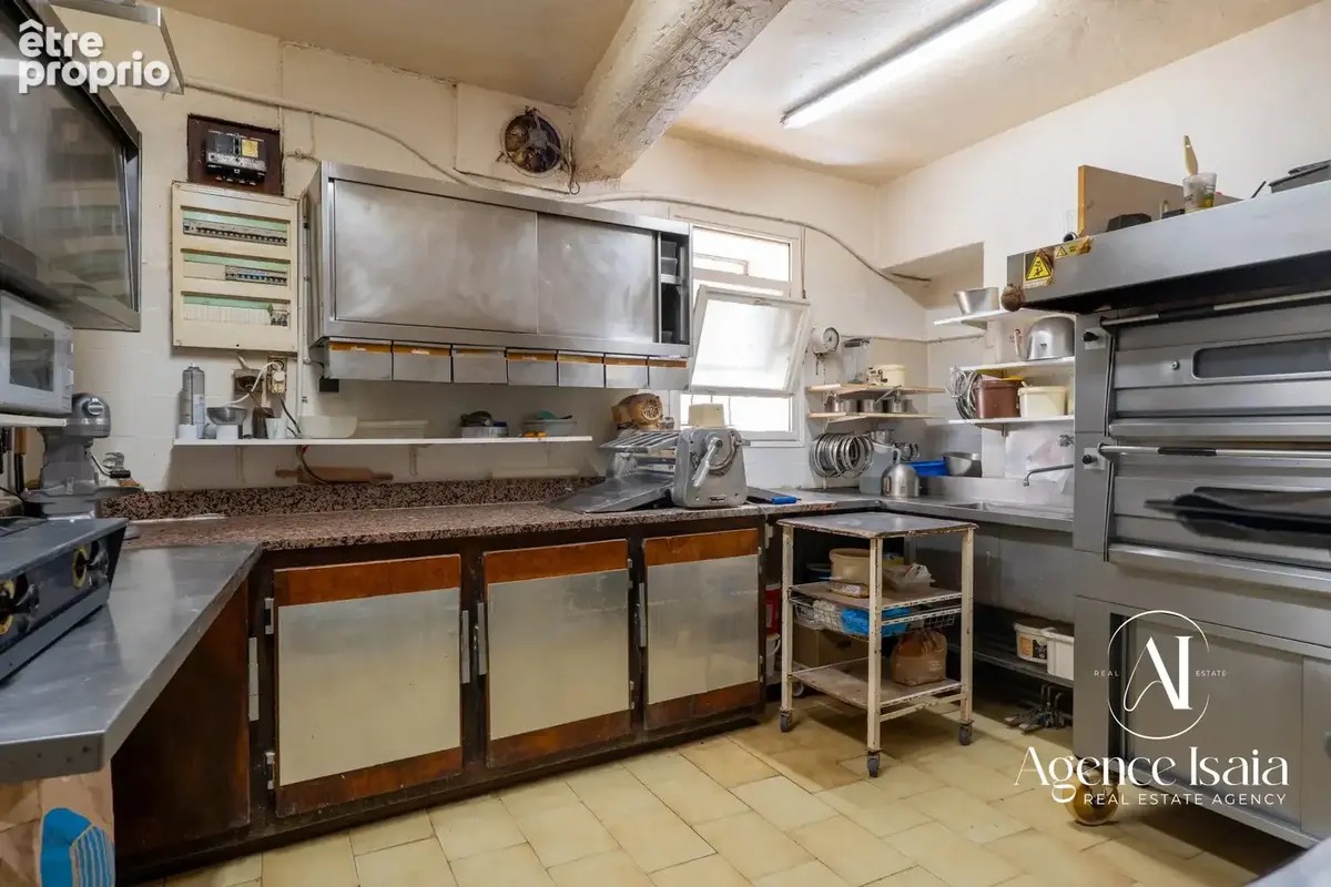 Commerce 117 m² à vendre à Le Lavandou (83980) - photo 6