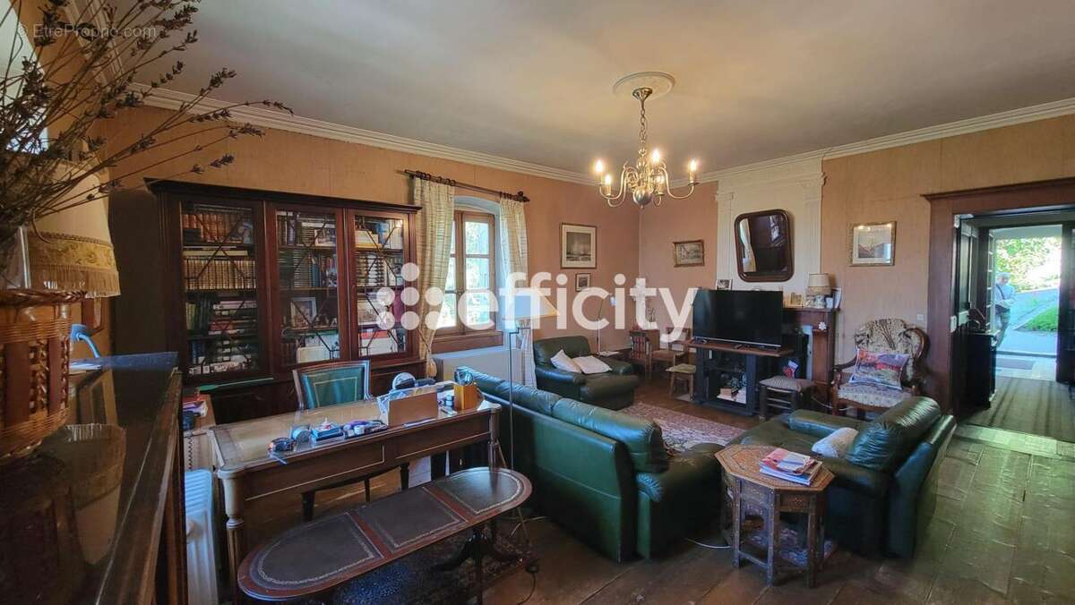 Maison à BONNEVILLE