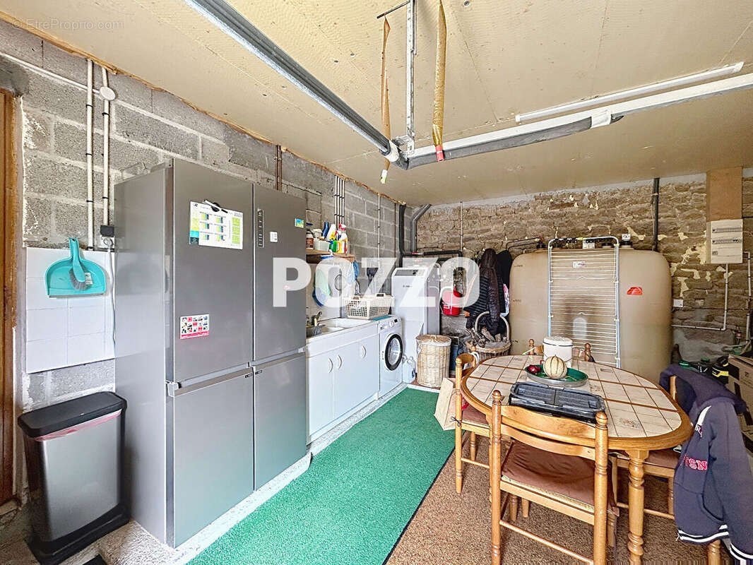 CHAMP DU BOULT - spacieuse maison au calme sur terrain de 7258 m² - photo 13