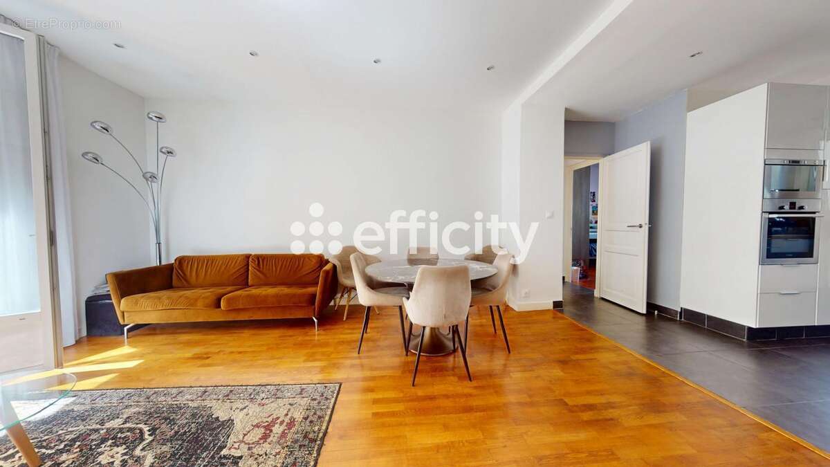 Appartement à LYON-6E