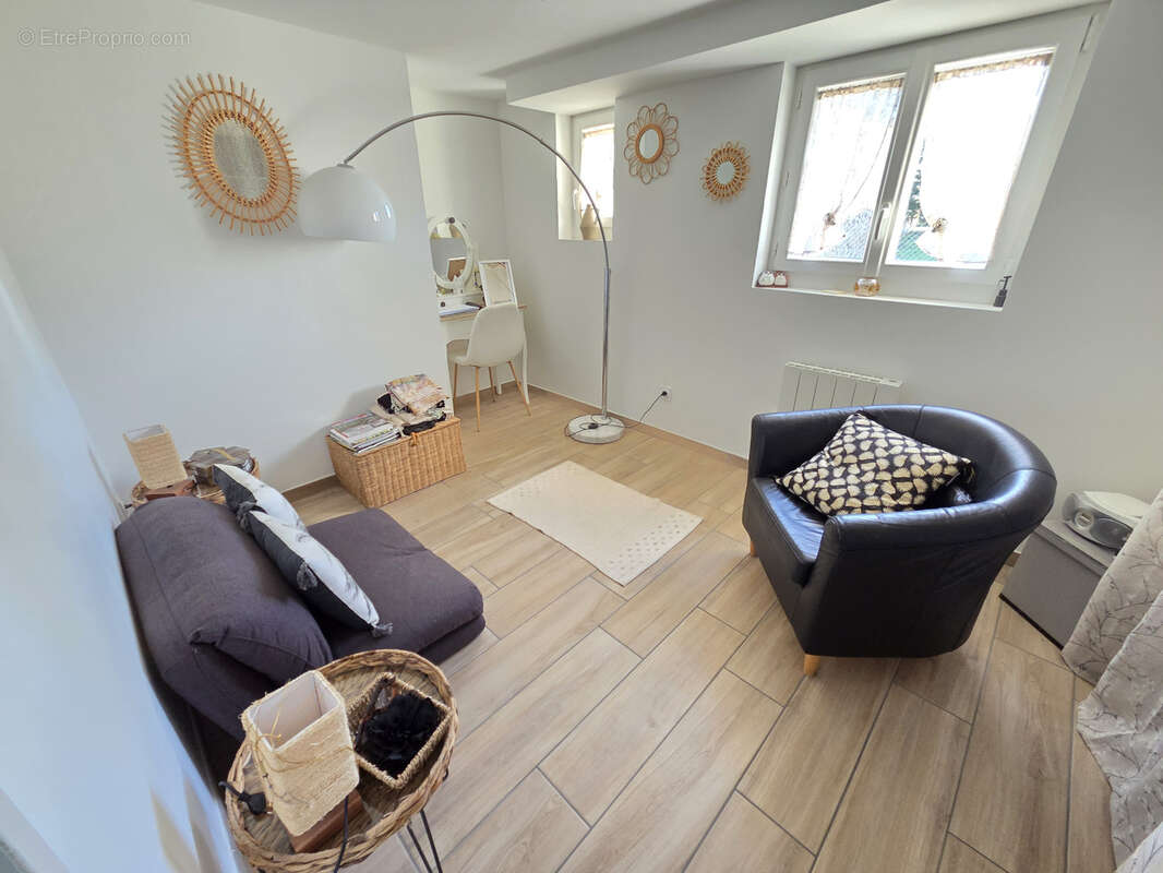 Maison à ROUSSILLON