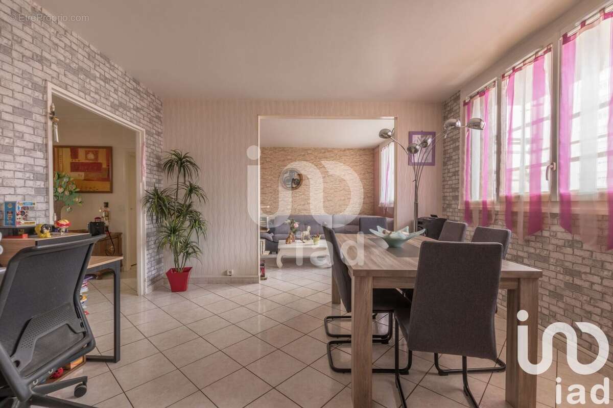 Photo 4 - Appartement à SAINT-MICHEL-SUR-ORGE