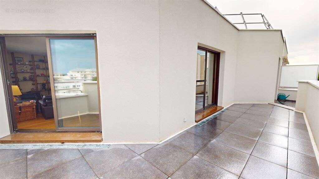 Appartement à CHATILLON