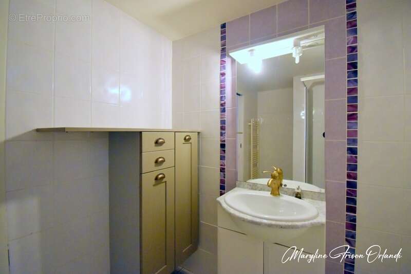 Maison à SAINT-THIBAUD-DE-COUZ