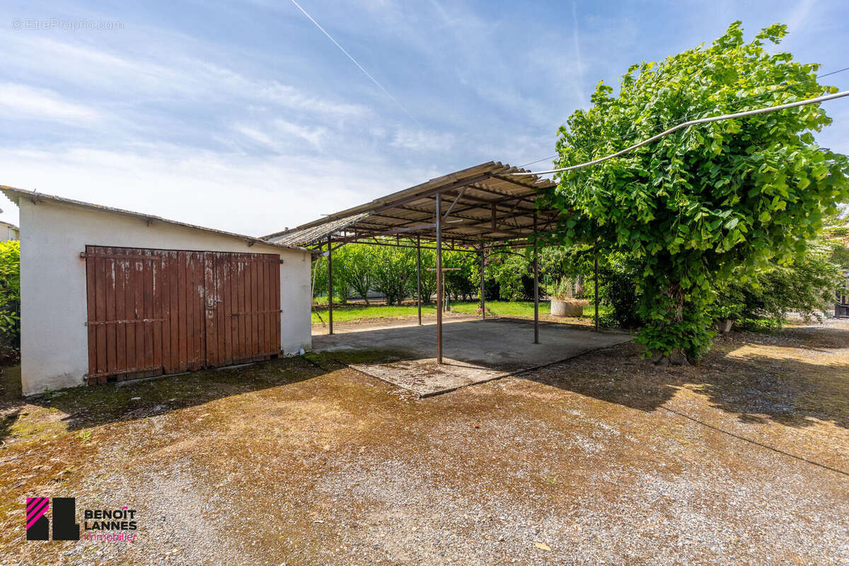 Terrain 550 m² à Beauzelle  - photo 2