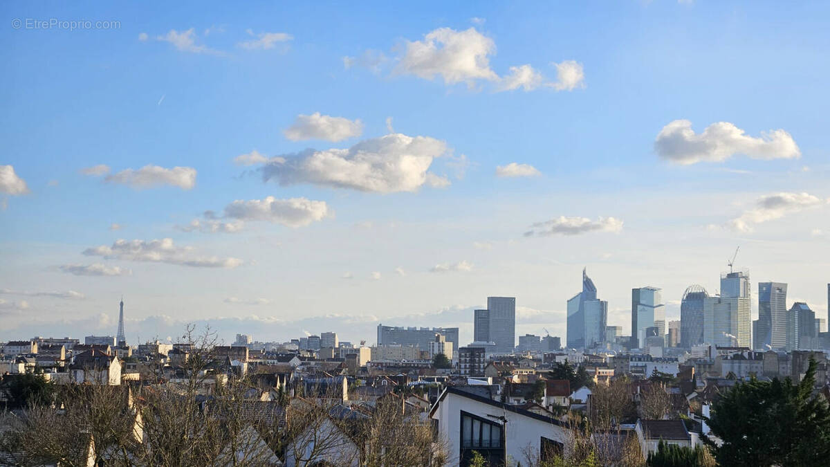 Appartement à COLOMBES