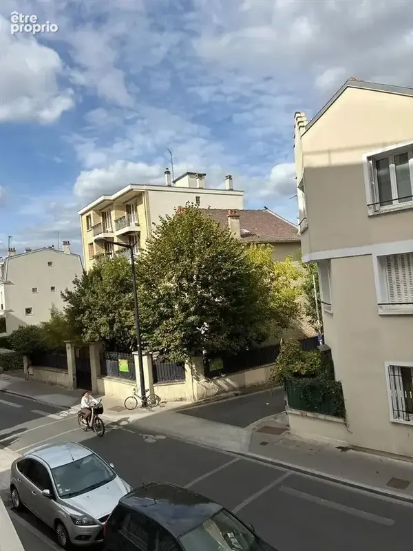 BOIS-COLOMBES –studio de 27 m² vue dégagée- près gare et marché - photo 9