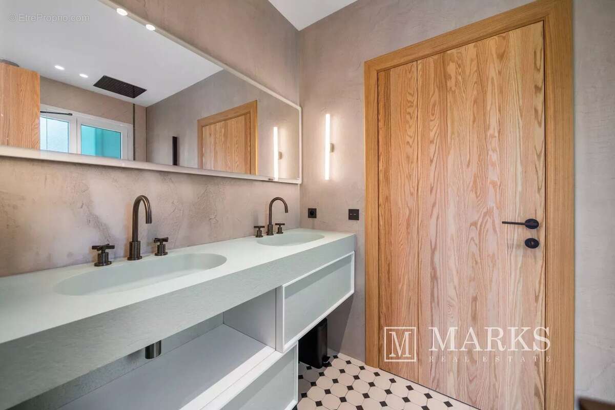 Appartement à SAINT-JEAN-CAP-FERRAT
