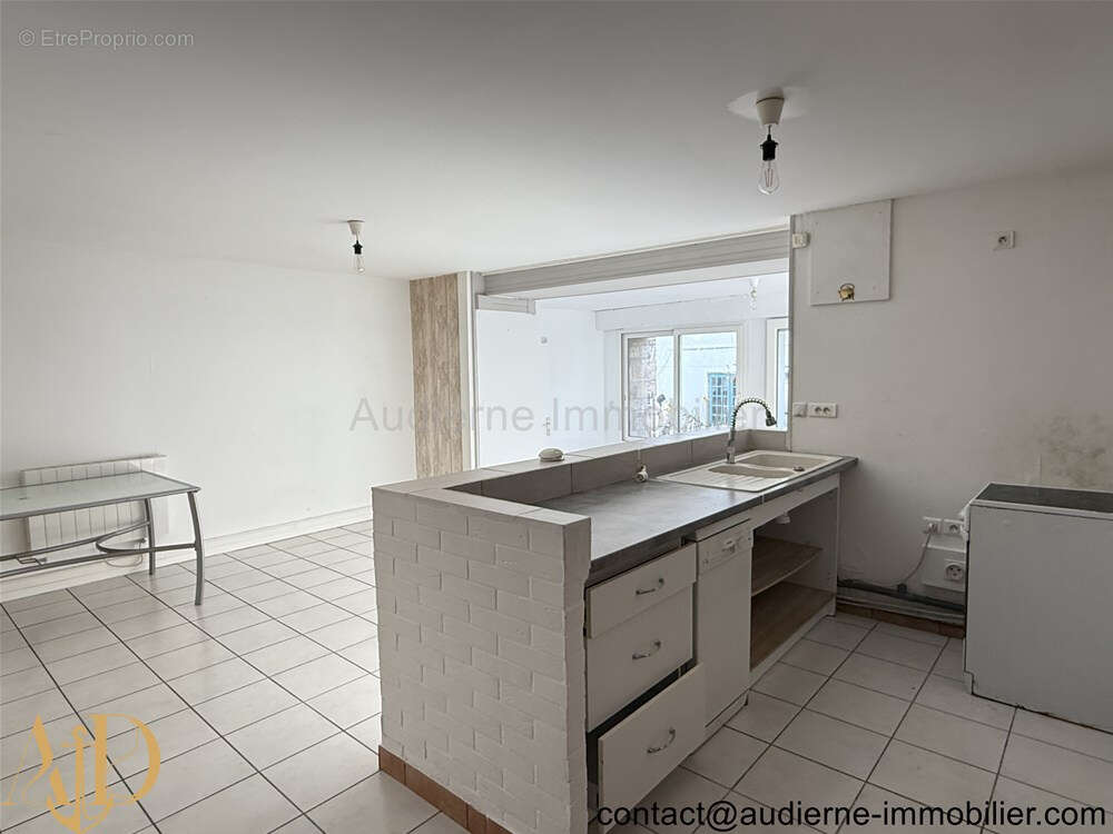 Appartement à AUDIERNE