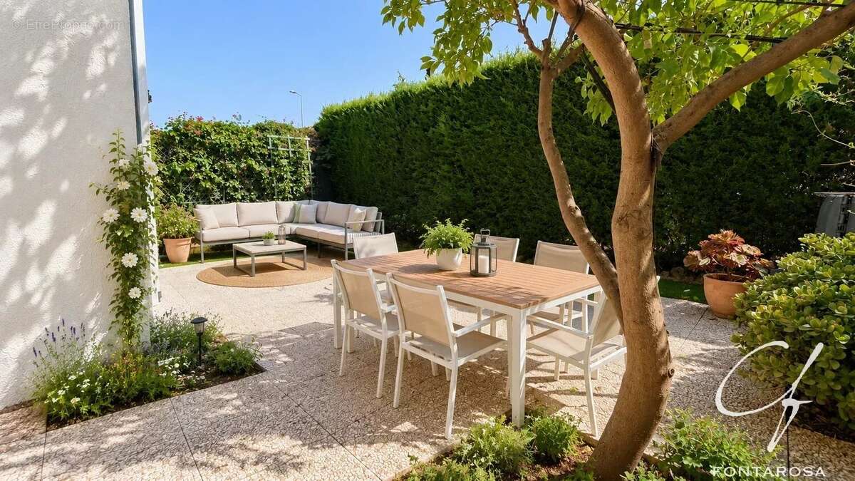 Maison familiale avec jardin et garage - photo 8