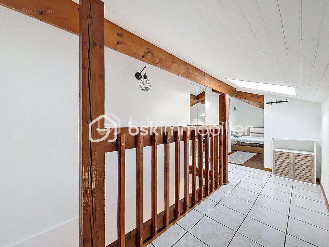 A vendre duplex 3 pièces 60 m² - photo 5