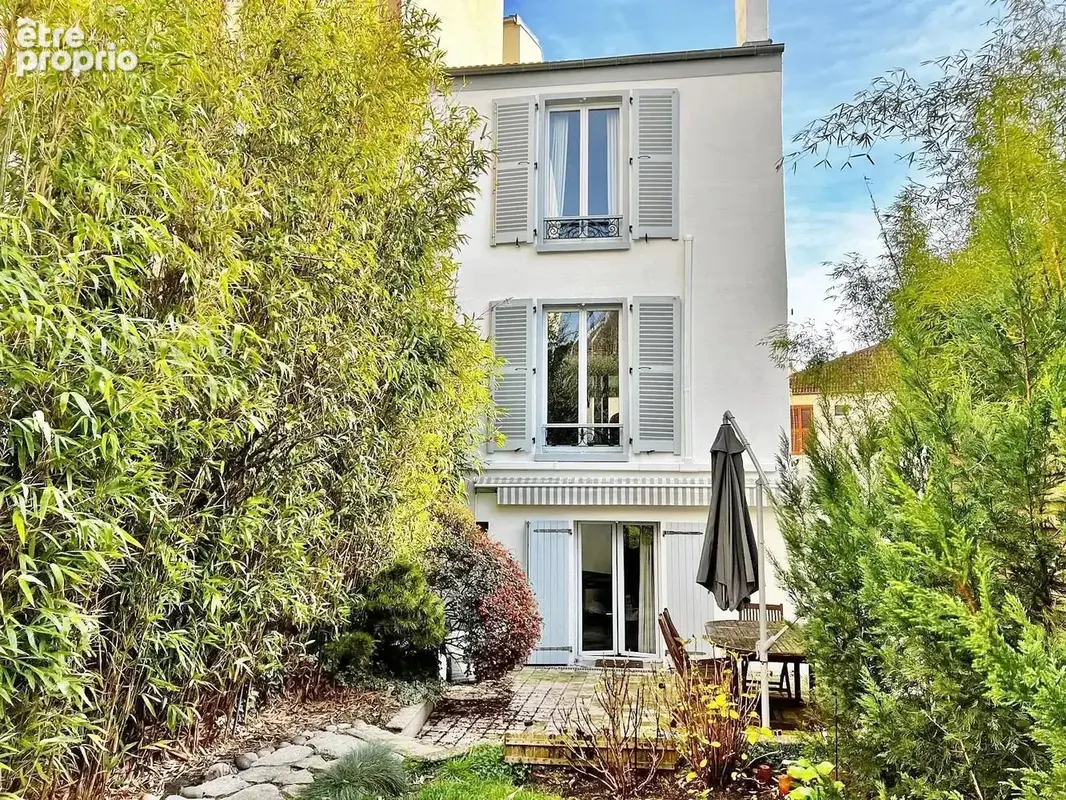 Maison à LE PERREUX-SUR-MARNE