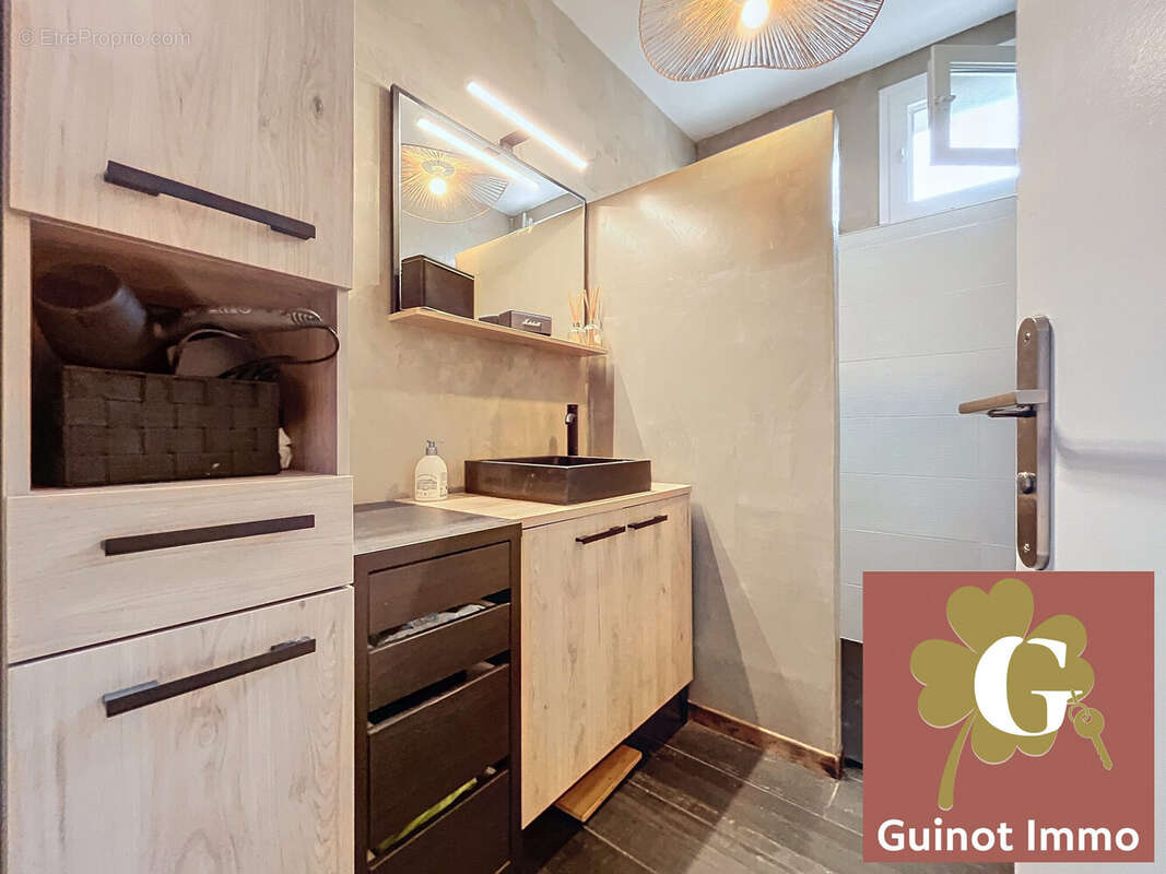 Maison à LILLEBONNE