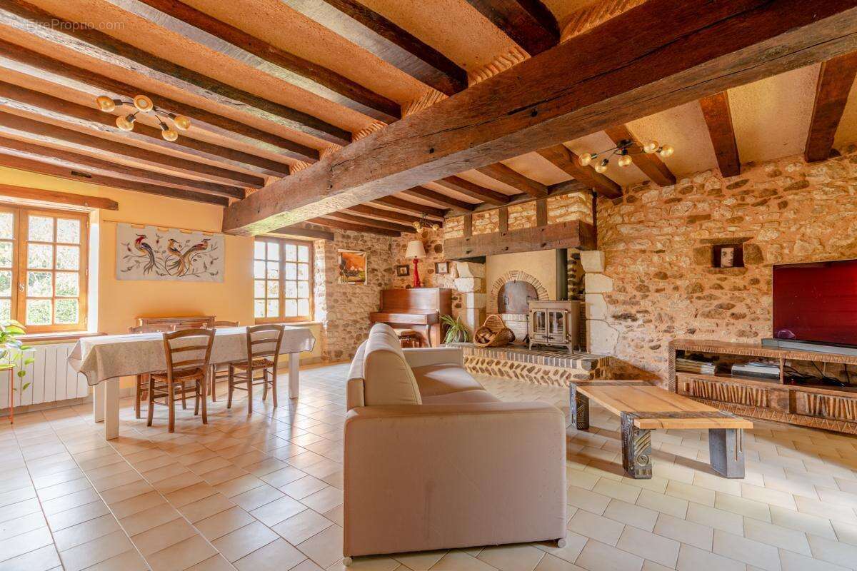 Maison 153 m² à Chemire-Le-Gaudin  - photo 2