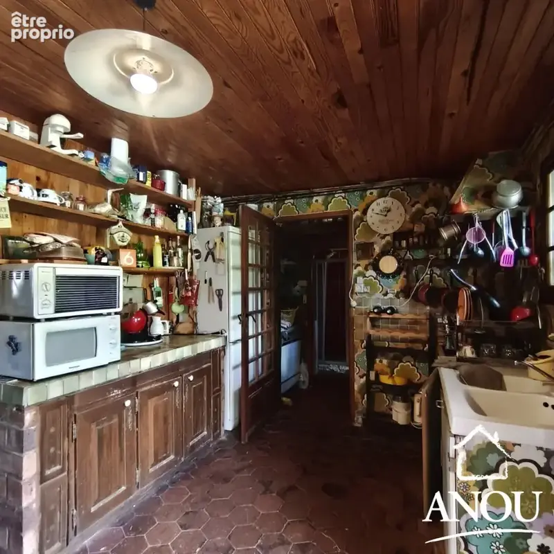 Maison a renover avec de beaux espaces de vie - photo 5