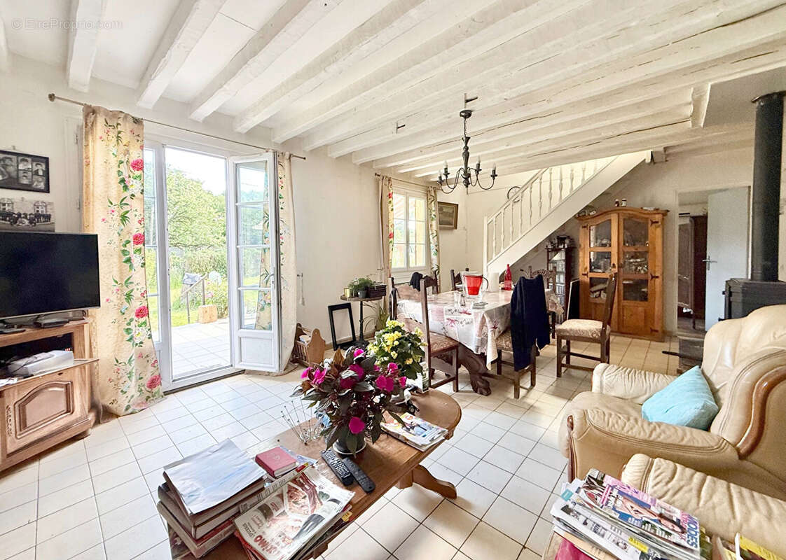 Maison à GAMBAIS