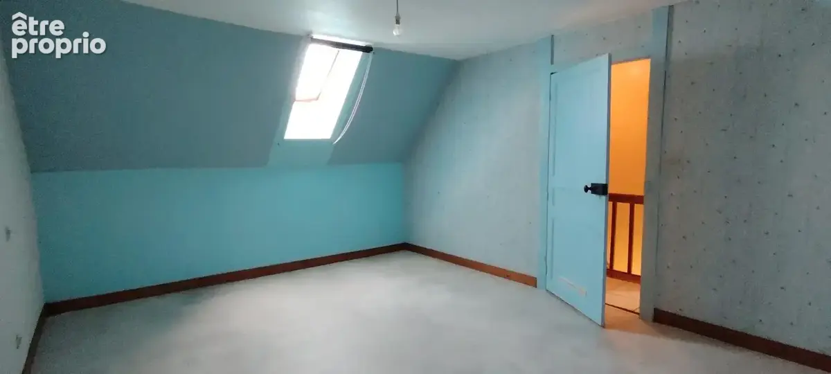 Corps de ferme de caractère - 210 m2 habitable - 5260 m2 ter - photo 6