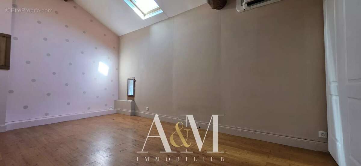 Maison à SAINT-AMANT-DE-BOIXE