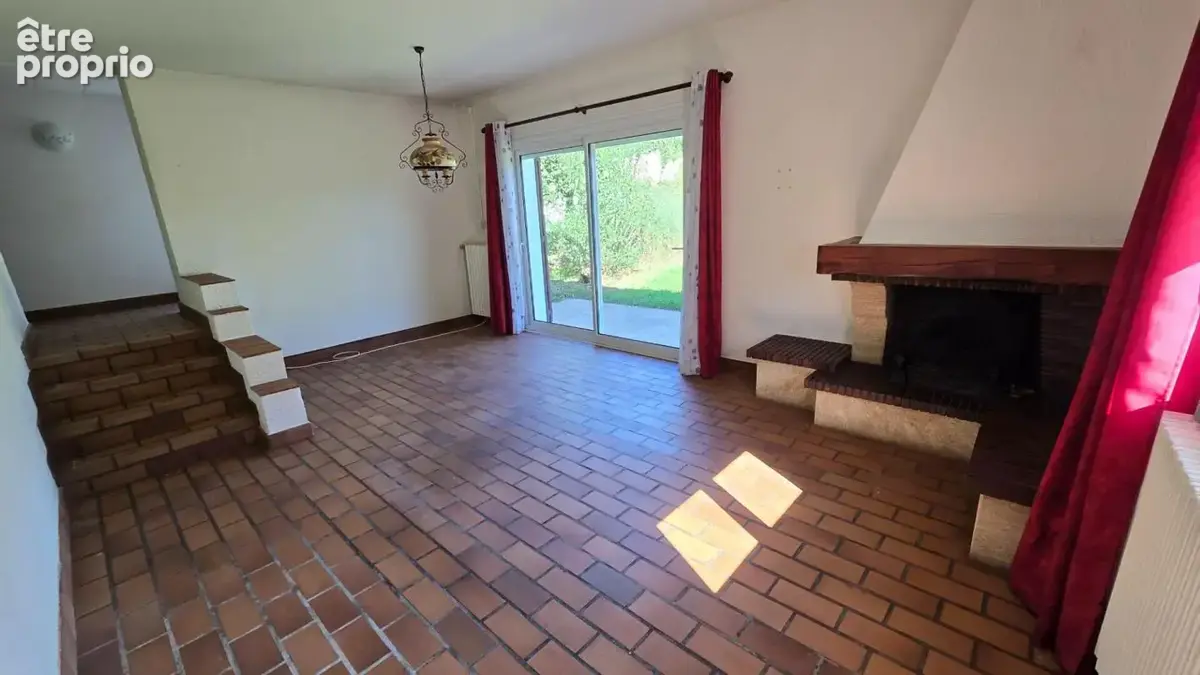 Maison Poitiers 4 pièce(s) 94m2  sur  terrain  constructible 1342 m2 - photo 4