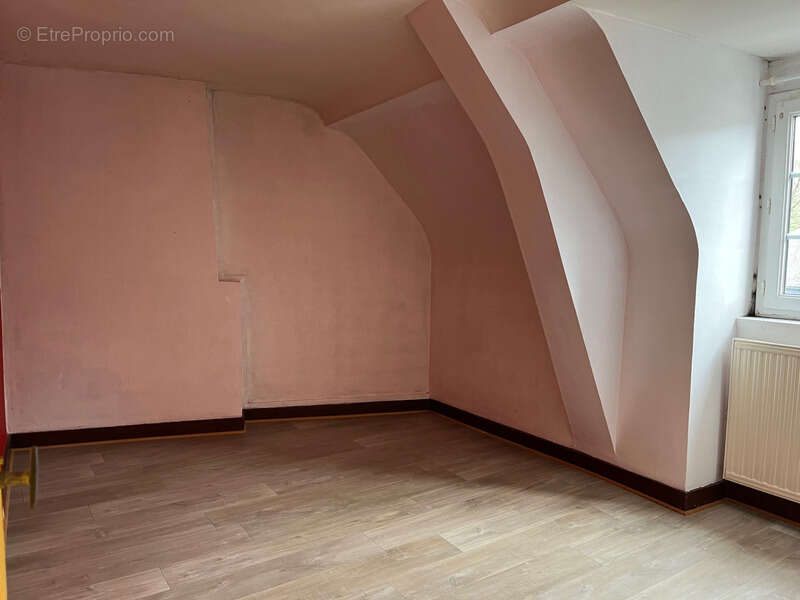 Maison à SAINT-SEVER-CALVADOS