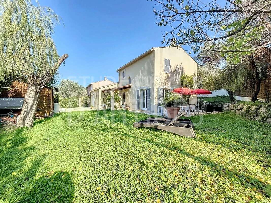Maison à BIOT