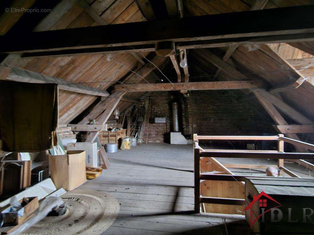 Maison à ECLARON-BRAUCOURT-SAINTE-LIVIERE