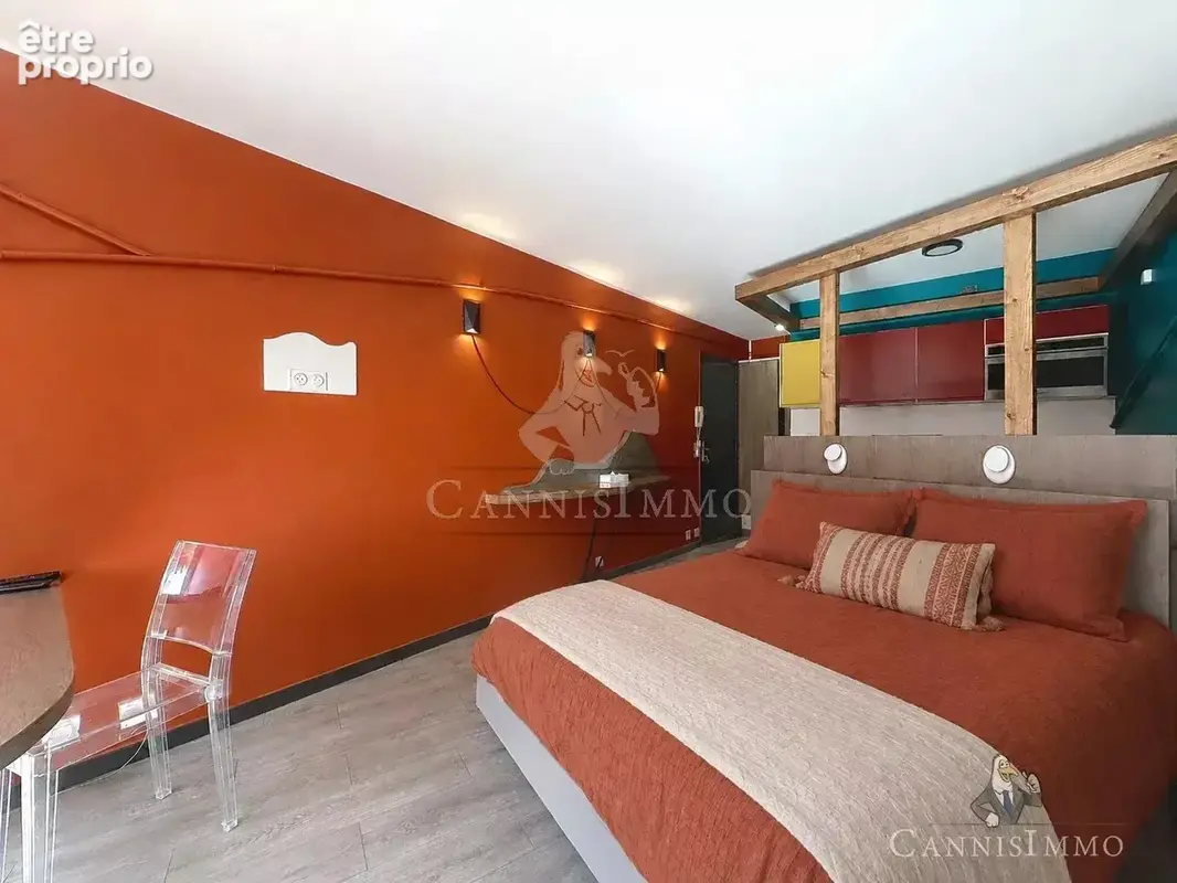 Cannes le suquet - studio d'architecte vue mer avec terrasse - photo 3