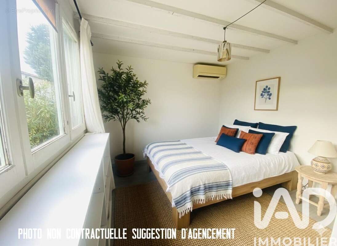 Photo 7 - Maison à ROQUEBRUNE-SUR-ARGENS