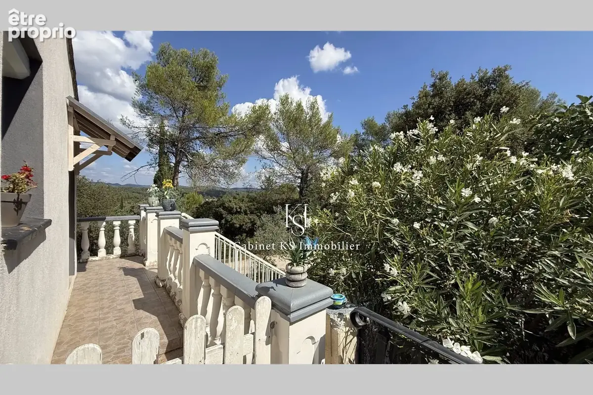 Maison 5 pièces 184 m² à vendre à Tourves (83170) - photo 3