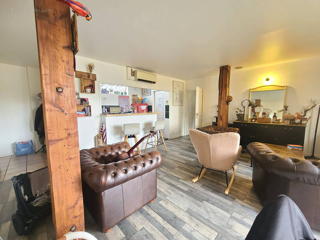 Appartement à BORDEAUX