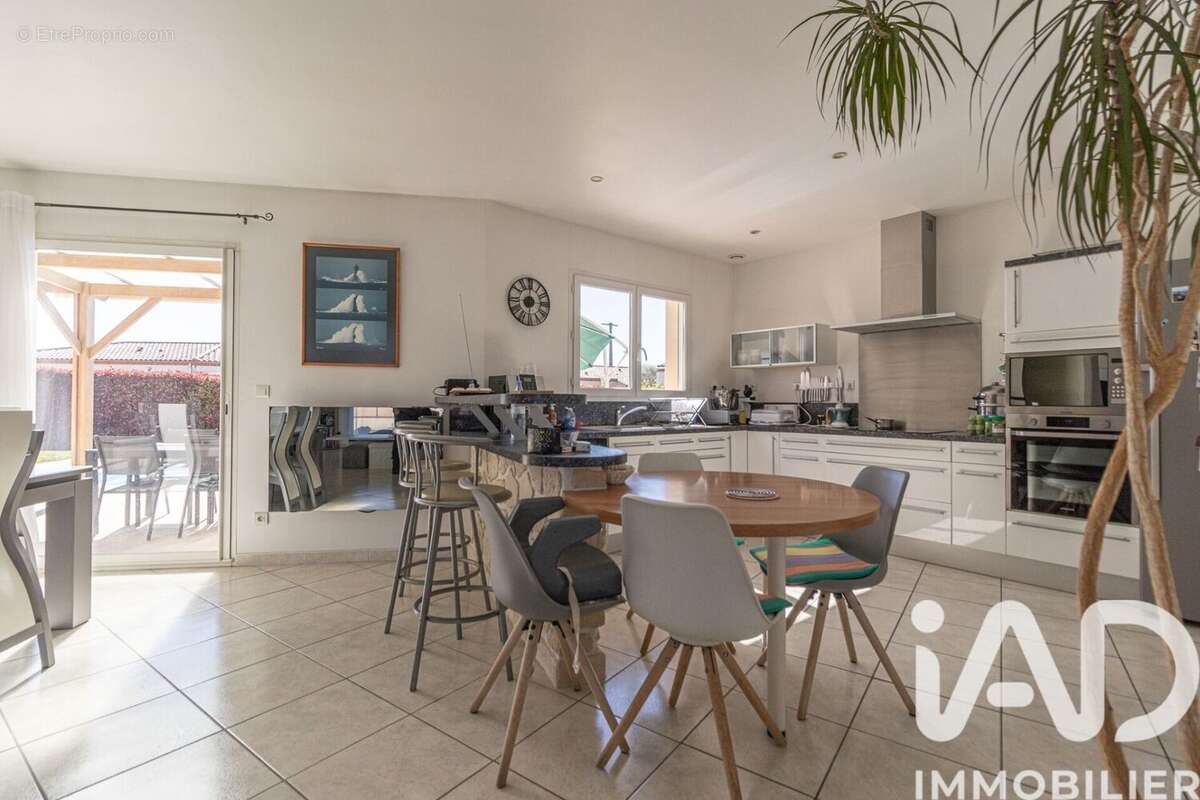 Photo 8 - Maison à VALENCE