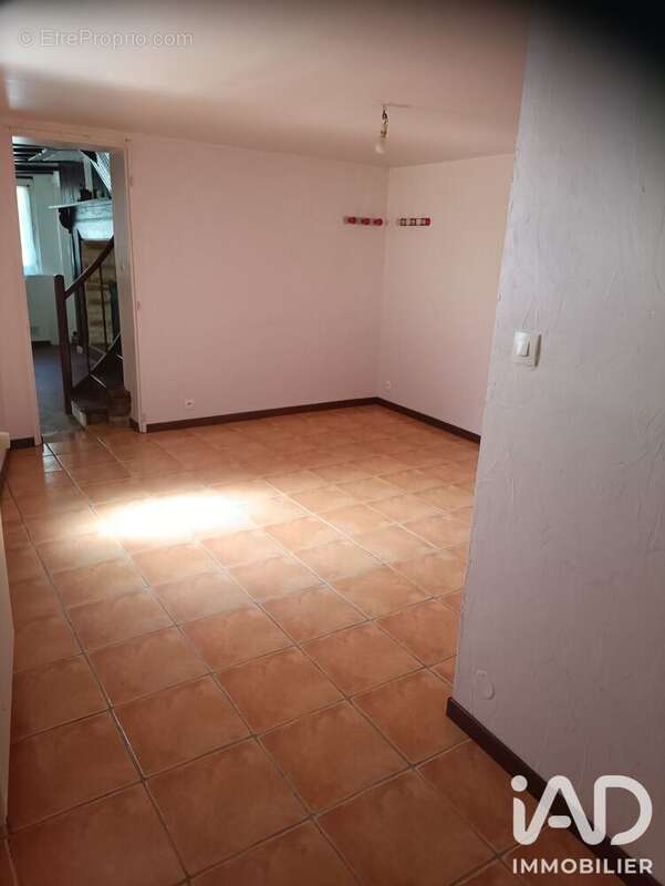 Photo 6 - Maison à QUIEVRECOURT