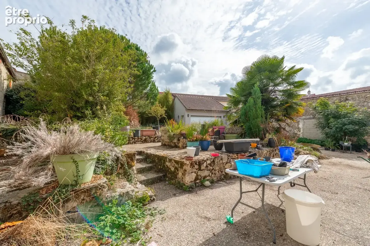 FESTIGNY (51) à vendre maison bourgeoise de 9 pièces - photo 22