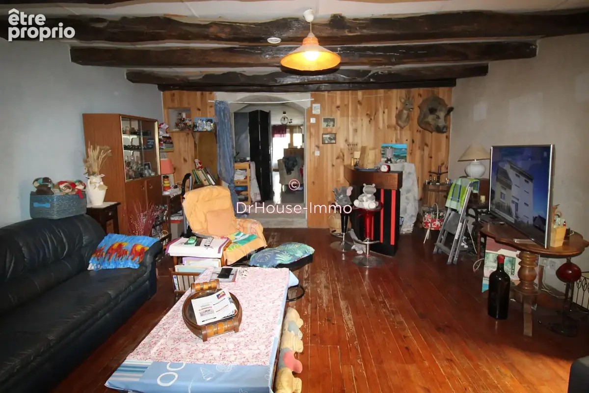 Maison 4 pièces 76 m² à vendre à Saint-Amour (39160) - photo 75