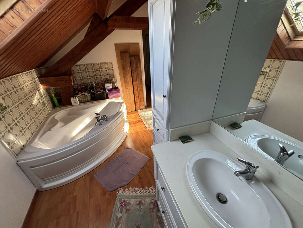 Appartement à VICHY