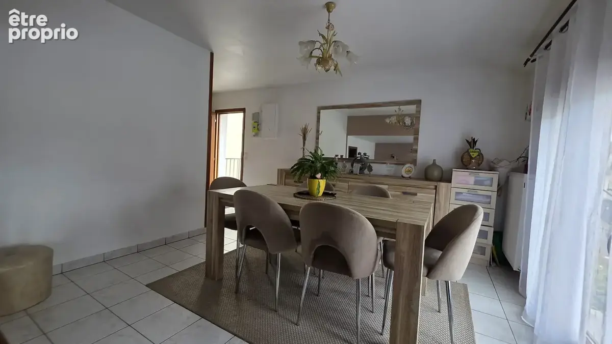 'MÉLISSA' Maison familiale située à Montfermeil - photo 6
