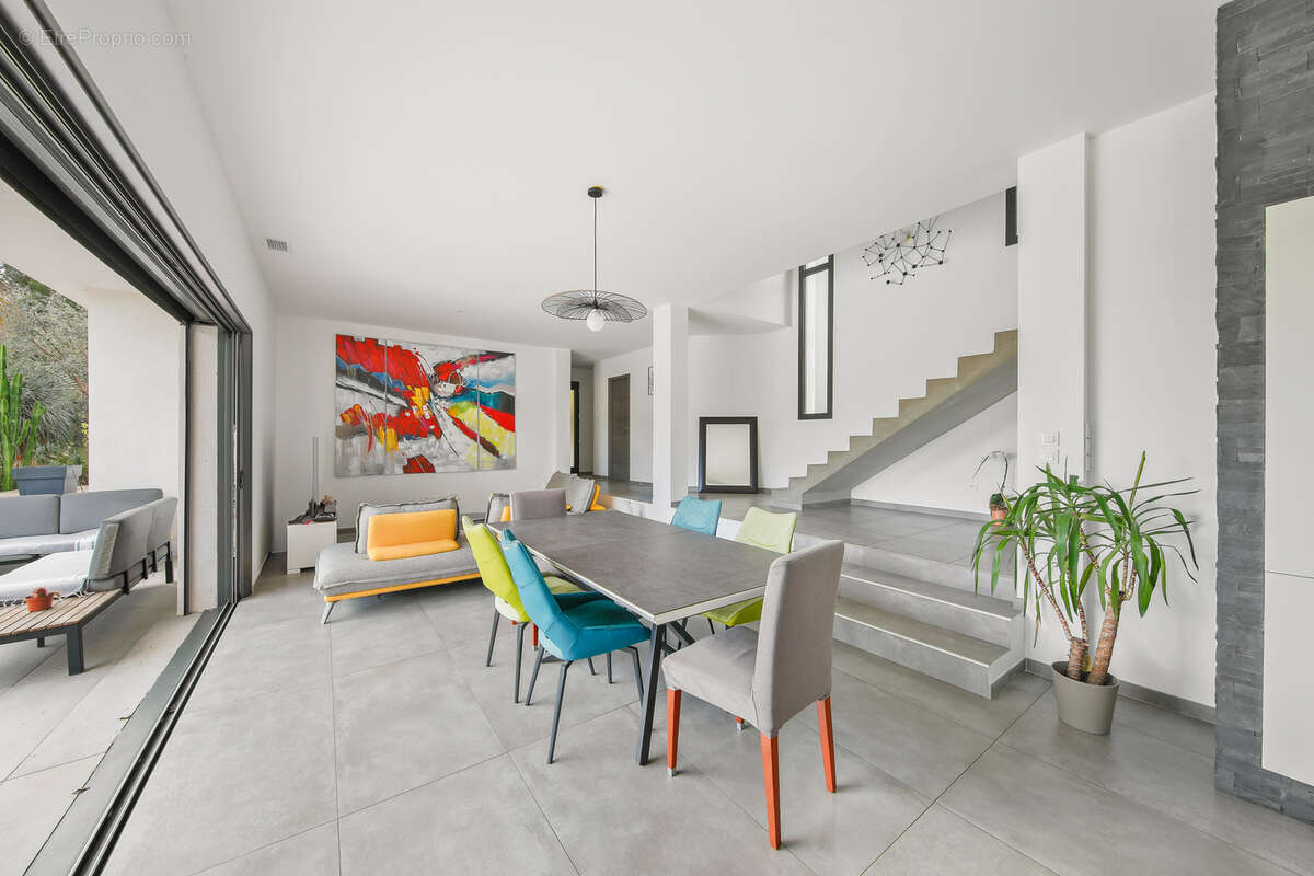 Maison à LA VALETTE-DU-VAR