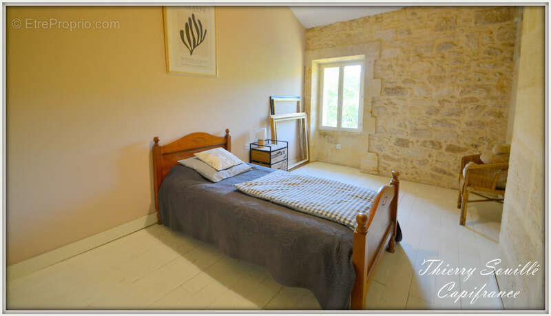 Maison en pierre, 16 pièces, 8 chambres - photo 10