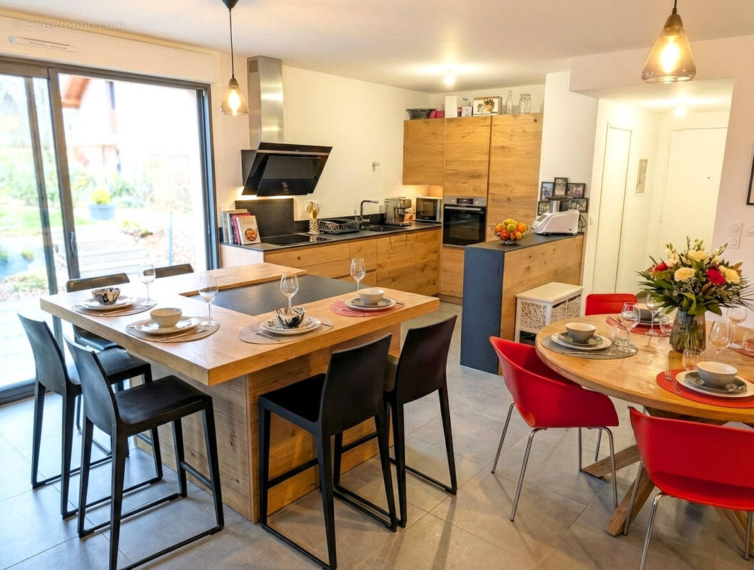 Appartement à DIVONNE-LES-BAINS