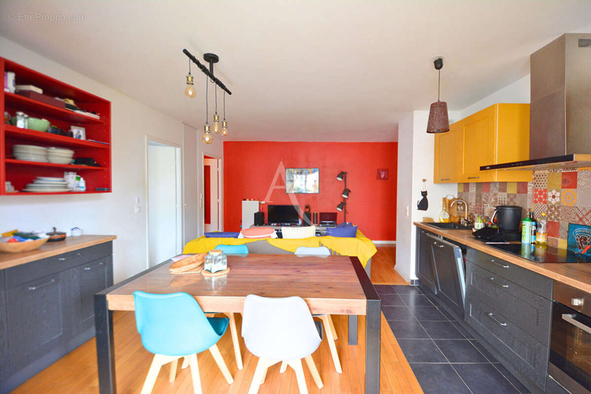 Appartement Villejuif 4 pièce(s) 74.80 m2 - photo 3