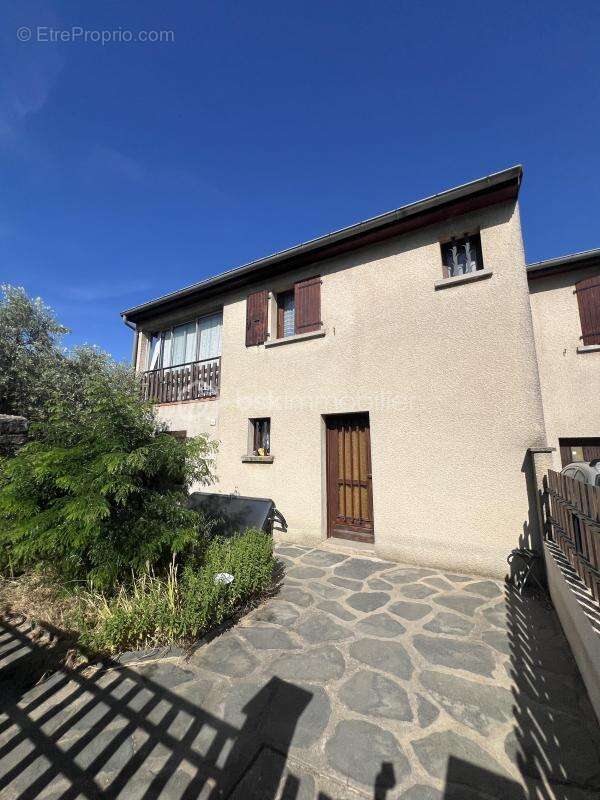 Maison de potentiel avec appartement indépendant - photo 2