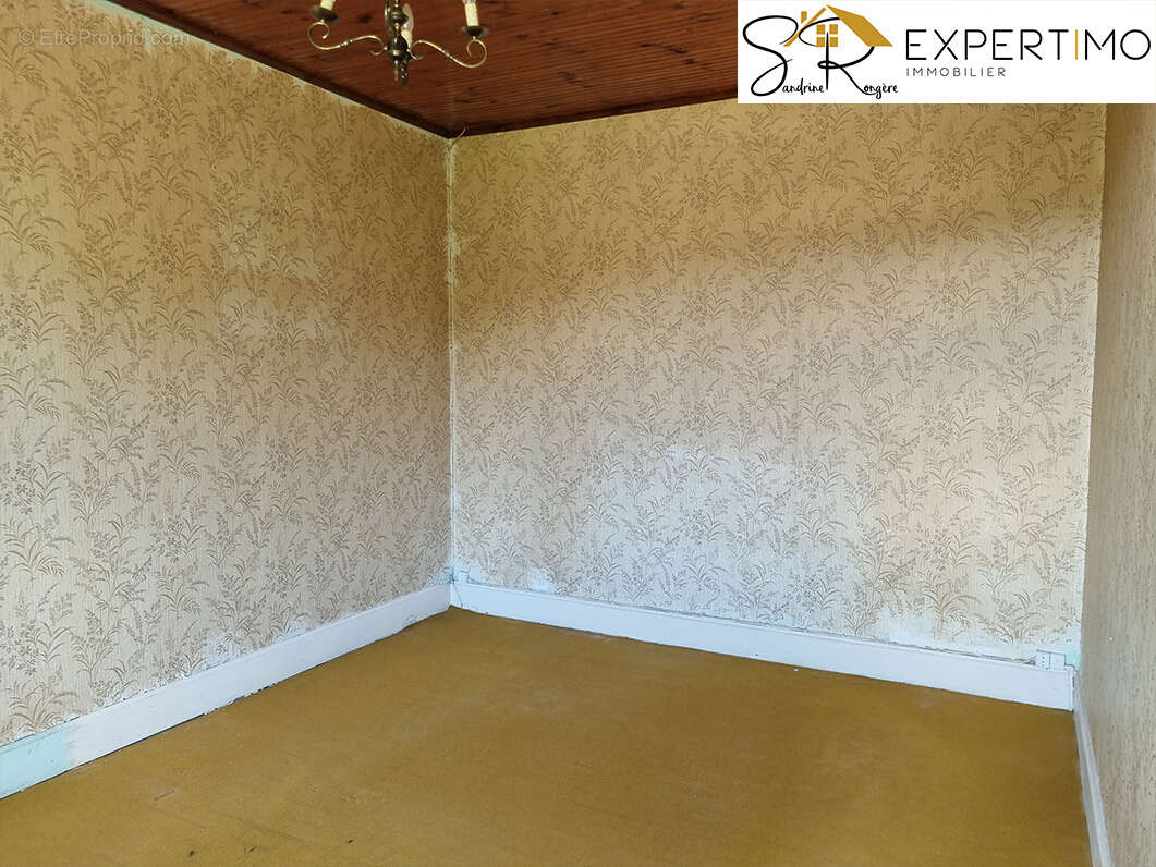 Maison à SAINTE-CHRISTINE