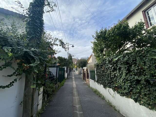 Appartement à MAISONS-ALFORT