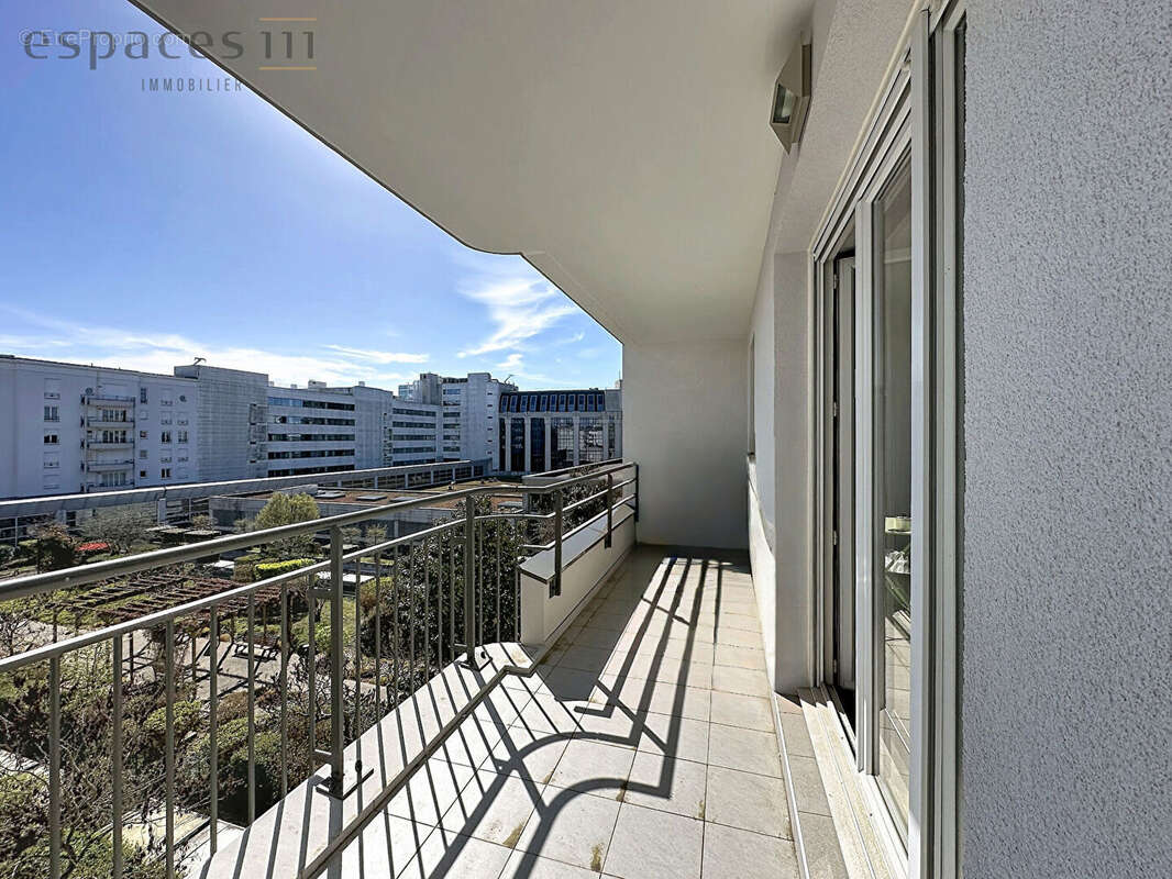 Appartement à MONTIGNY-LE-BRETONNEUX