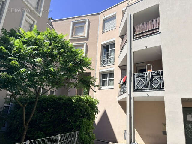 Appartement à BOURGOIN-JALLIEU