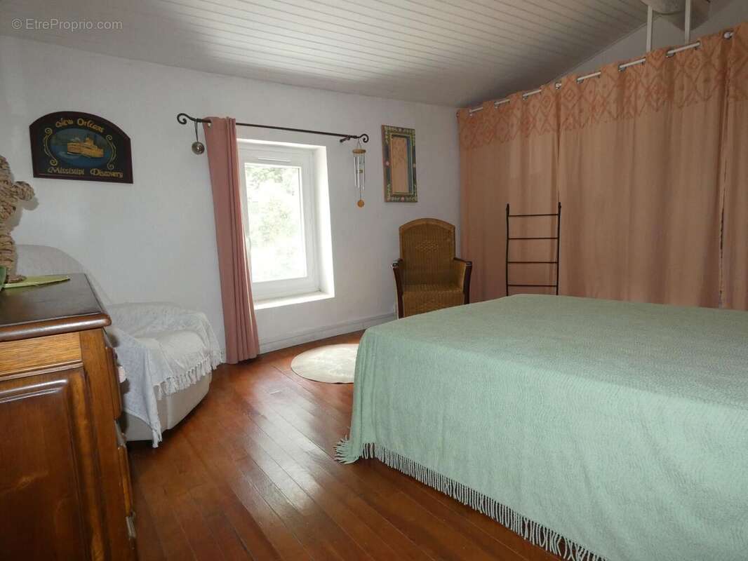 Maison 100 m² à Saint-Martin-Lys  - photo 8