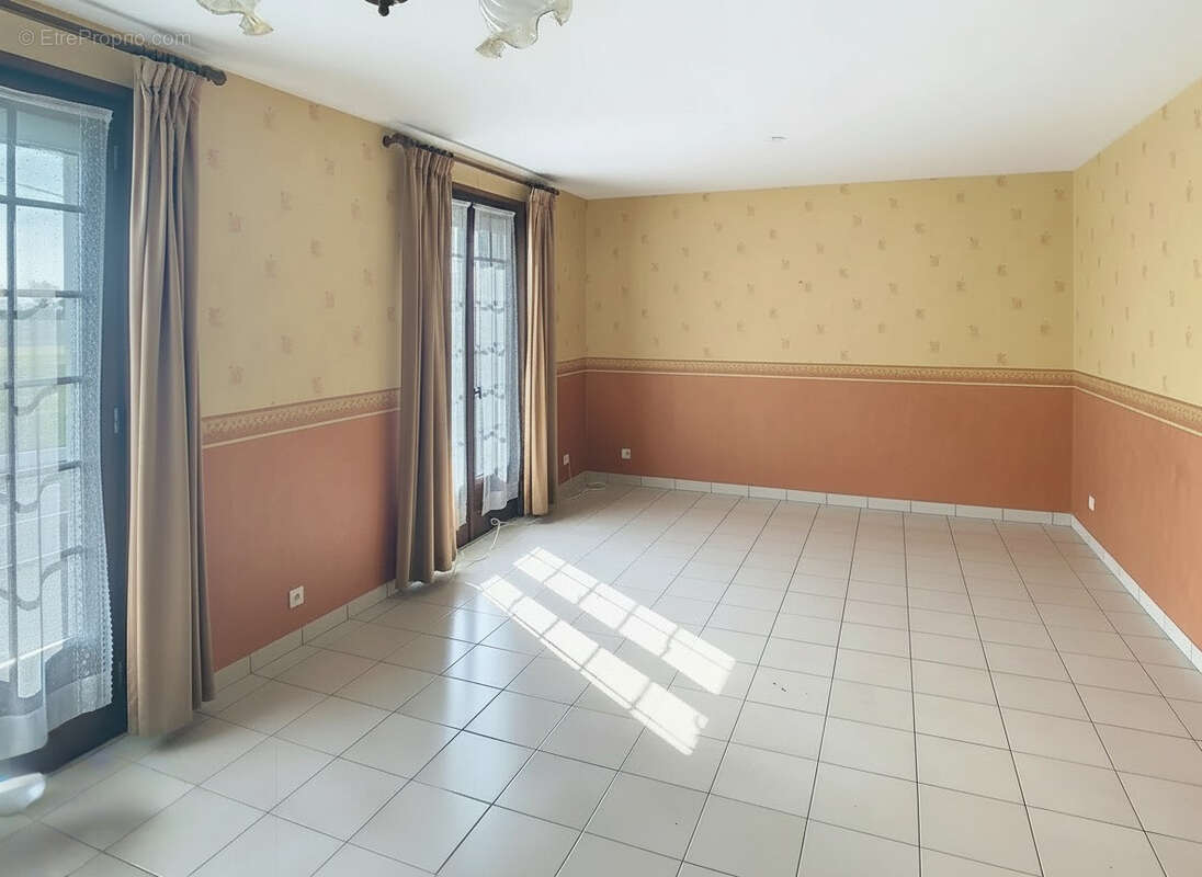 Maison à QUETTREVILLE-SUR-SIENNE